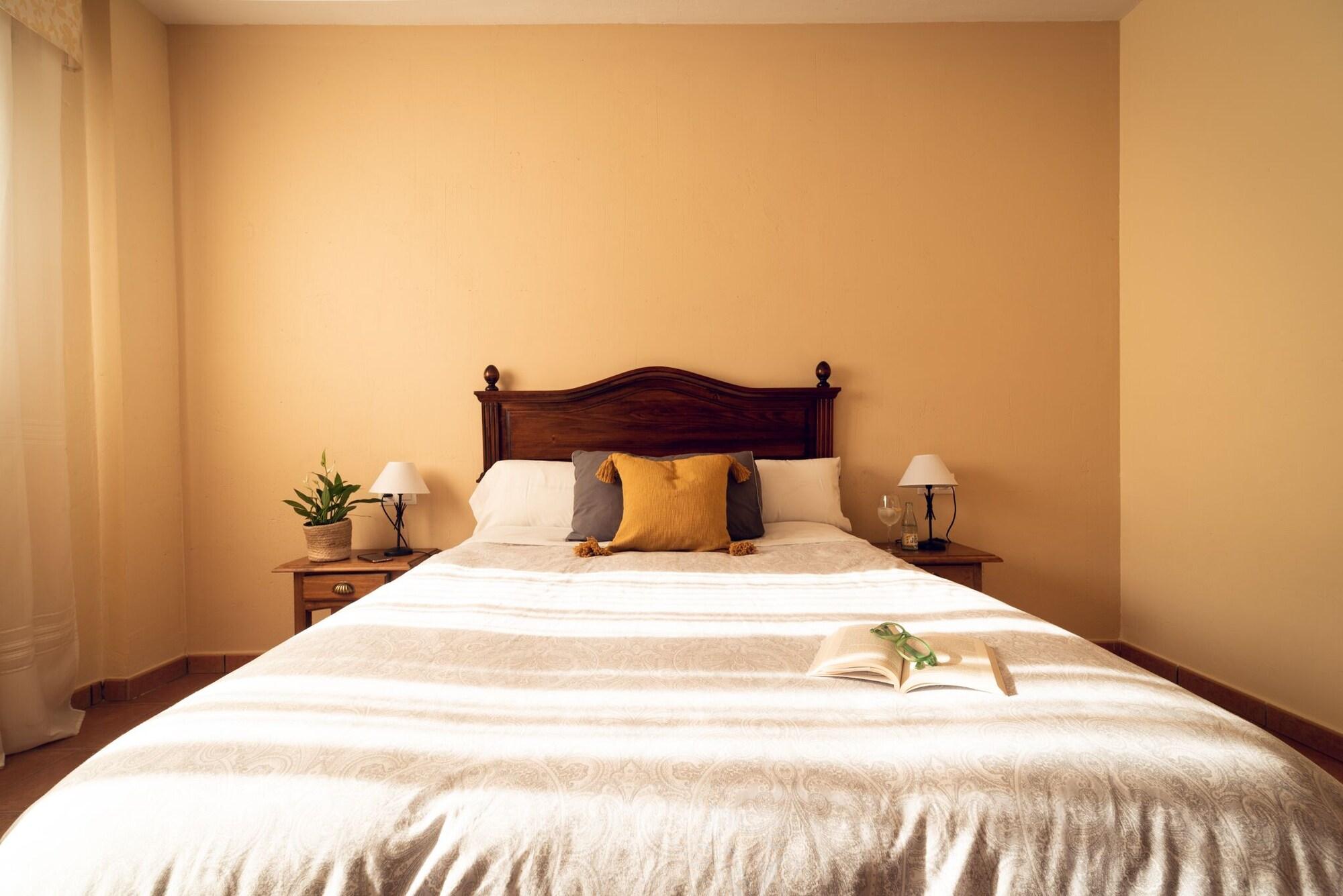 Hospedium Hostal Sierra Del Agua Paterna del Madera Ngoại thất bức ảnh