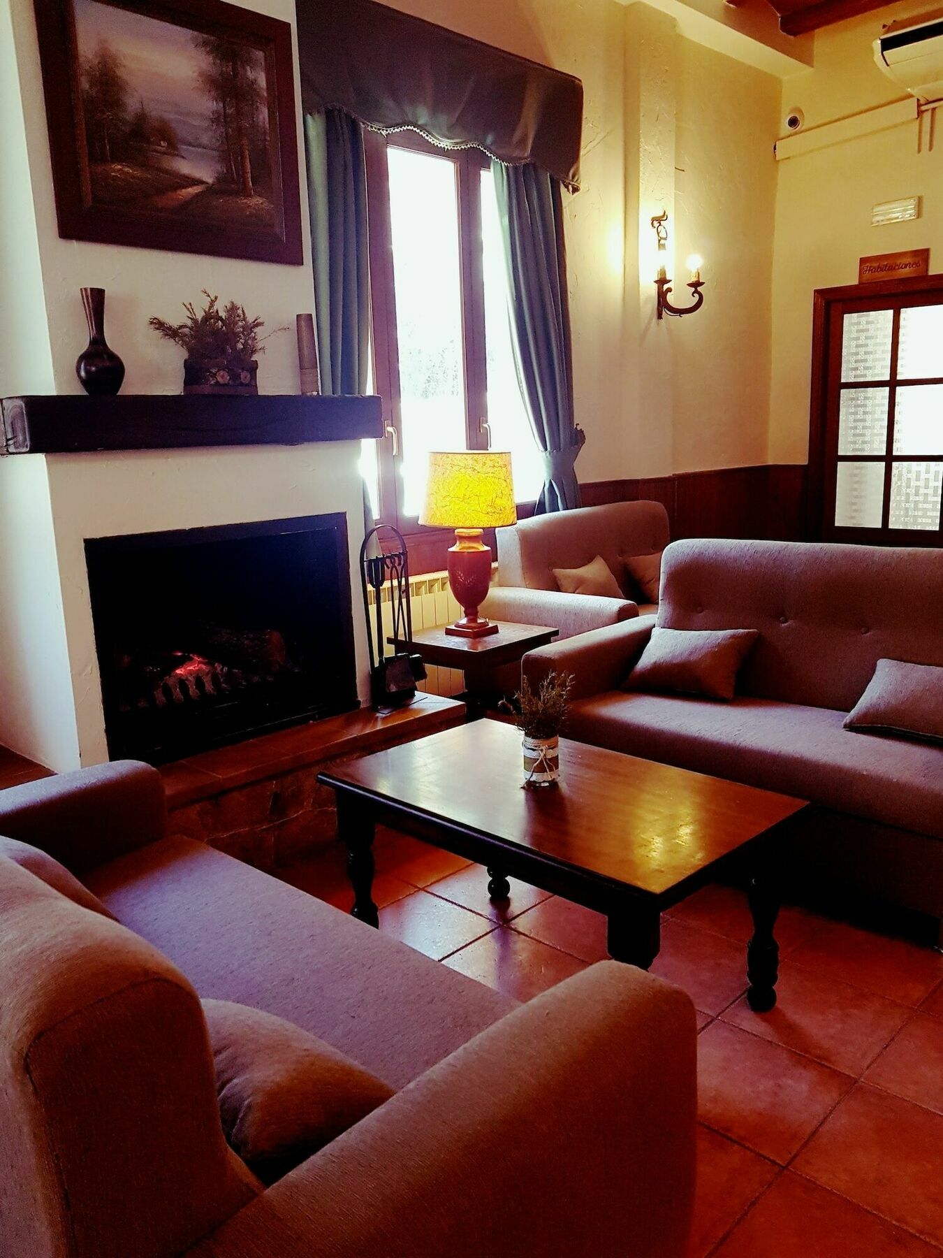 Hospedium Hostal Sierra Del Agua Paterna del Madera Ngoại thất bức ảnh